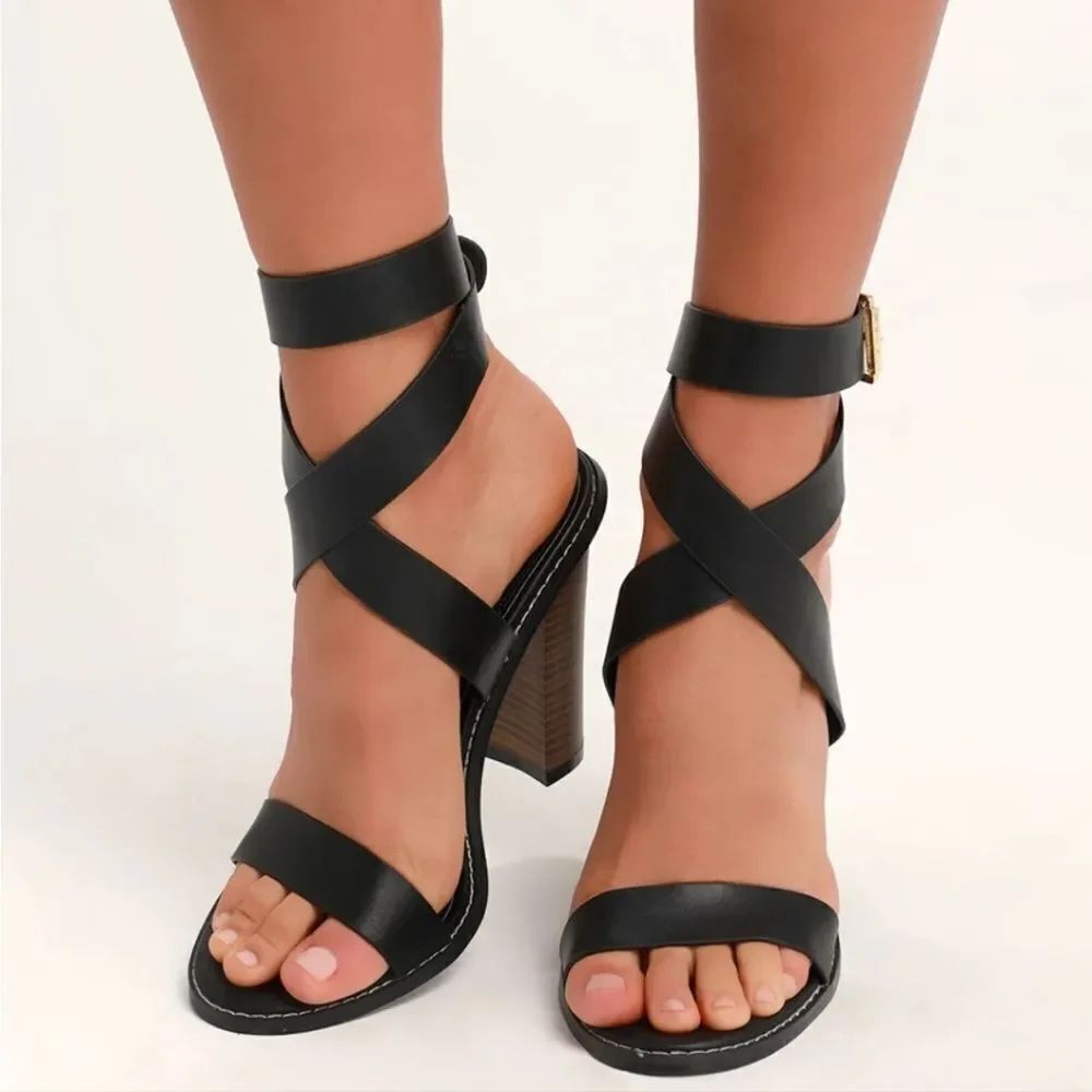 BRAND NEW LILIANA ANKLE STRAP POINTED TOE HIGH HEEL SANDAL